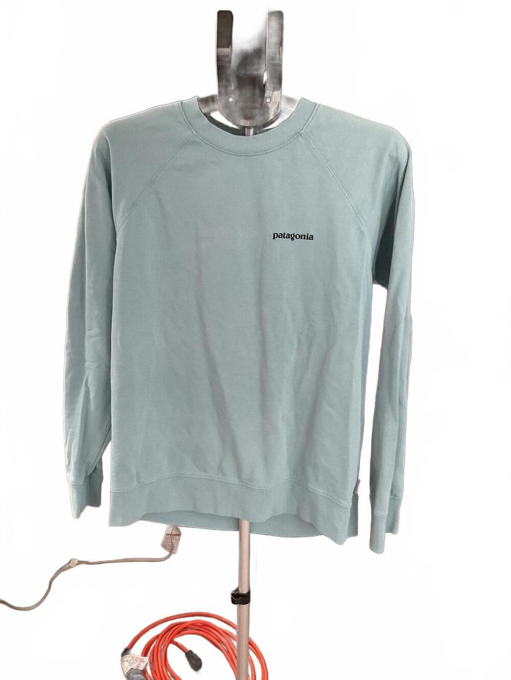 Patagonia Light Blue Crewneck Sweatshirt Size Medium Large Graphic